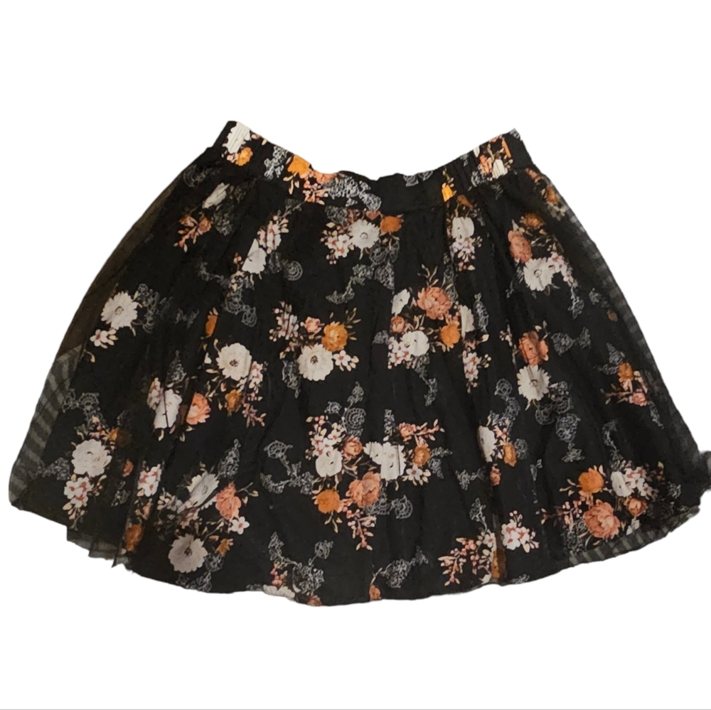 Torrid Knee-length Full Skirt Floral Print with Tulle Overlay Size 1 14/16